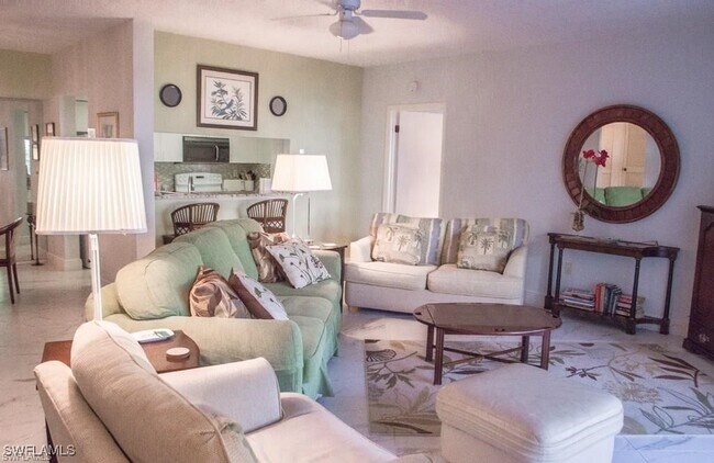 Foto del edificio - 5817 Glencove Dr