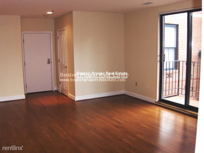 Building Photo - 30 Garrison St