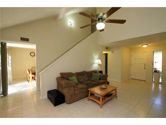 Building Photo - 8113 Baywood Dr