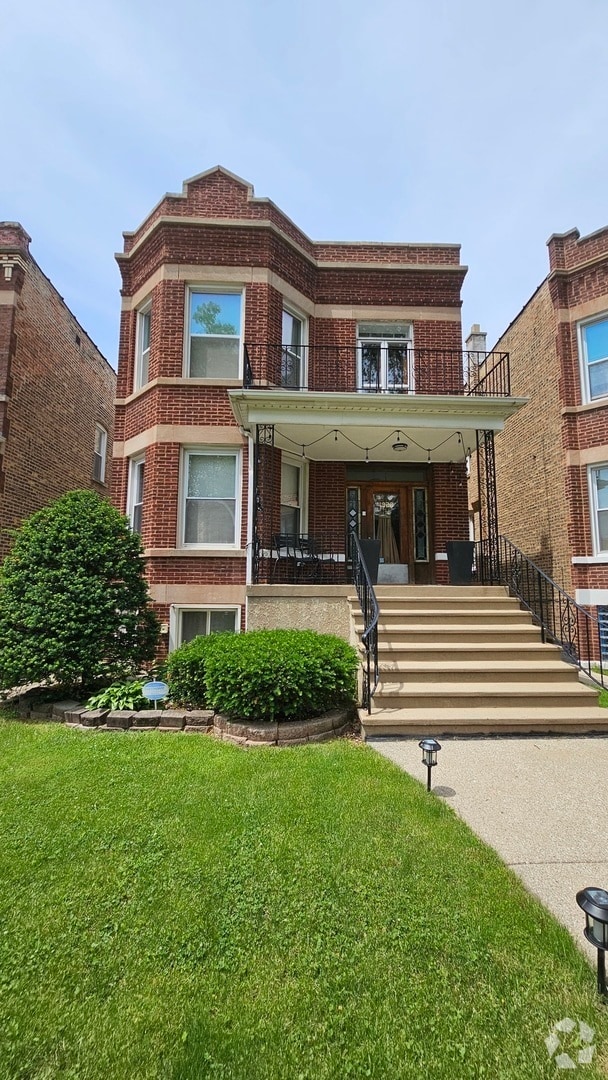 Building Photo - 1928 S Harvey Ave