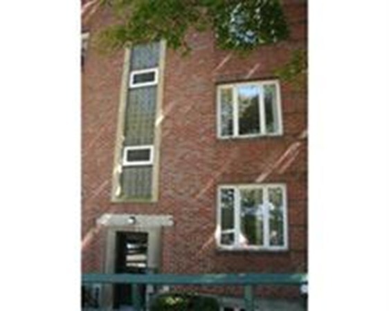Foto del edificio - 42 Dean Rd