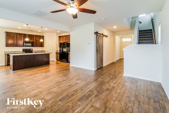Building Photo - 3086 Adventure Way