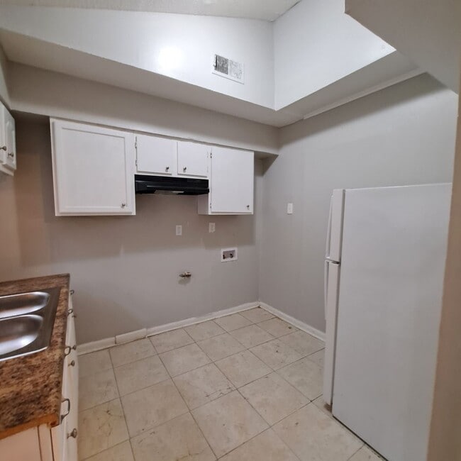 Foto del edificio - 4328 Arrow Cove