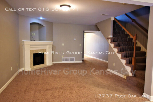 Foto del edificio - 13737 Post Oak Ln