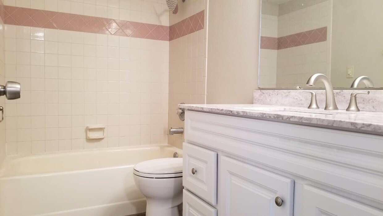 Primary Photo - Recently updated, great single level floor...