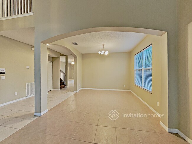 Building Photo - 391 Oak Springs Ct