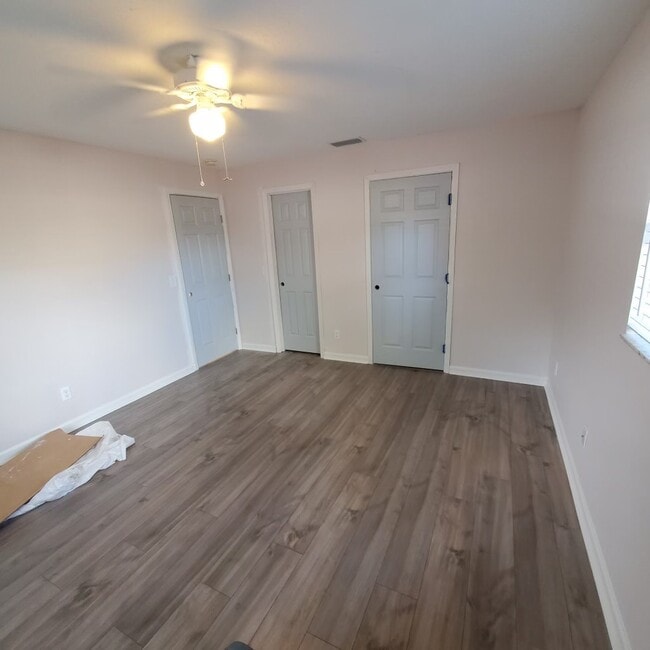 Building Photo - 1004 Egret Ct