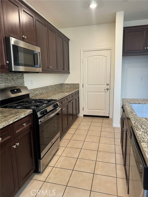 Building Photo - 3165 E Olympic Dr