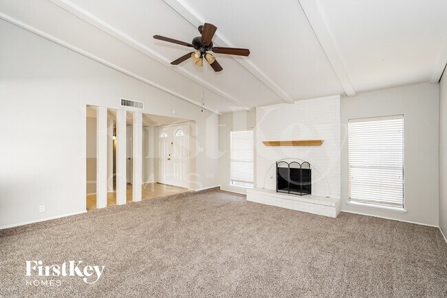 Foto del edificio - 9814 Emory Oak Cir