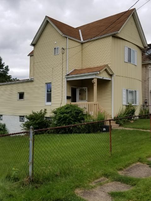 Building Photo - 2622 Kansas St