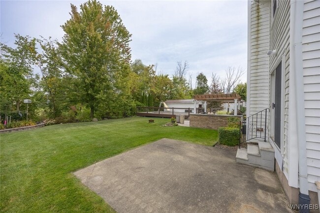 Building Photo - 2507 Cayuga St