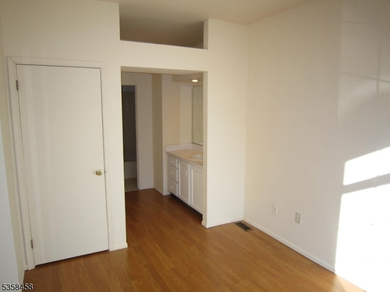 Primary Photo - 2 Birchwood Rd