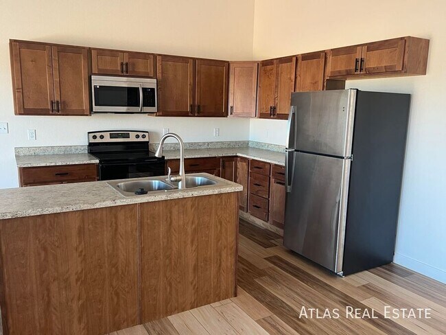 Foto del edificio - 827 S Laurue Dr