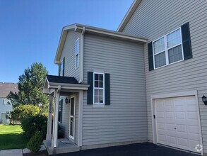 Building Photo - 1350 Orleans Dr
