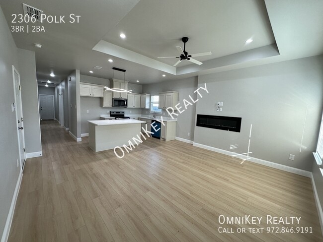 Building Photo - 2306 Polk St