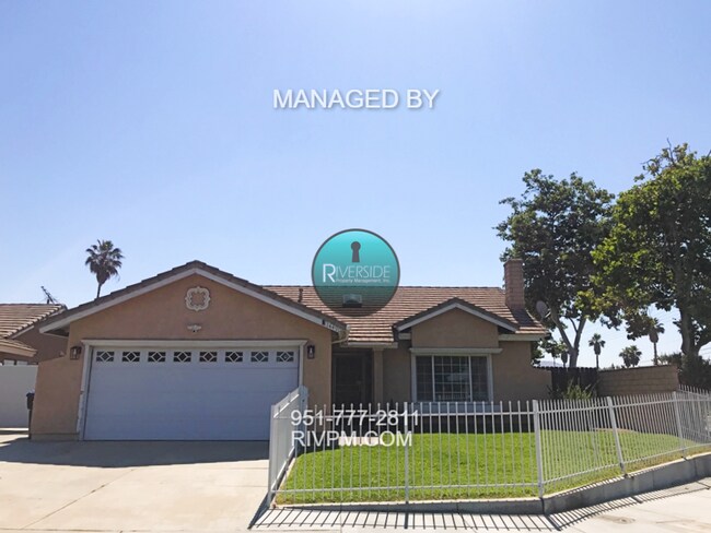 Building Photo - 3 Bed 2 Bath Home In Moreno Valley Availab...