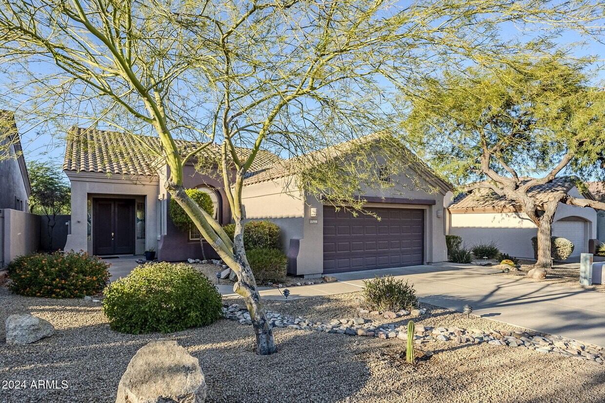Primary Photo - 15708 E Yucca Dr