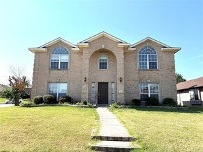 Building Photo - 1422 Berkley Rd
