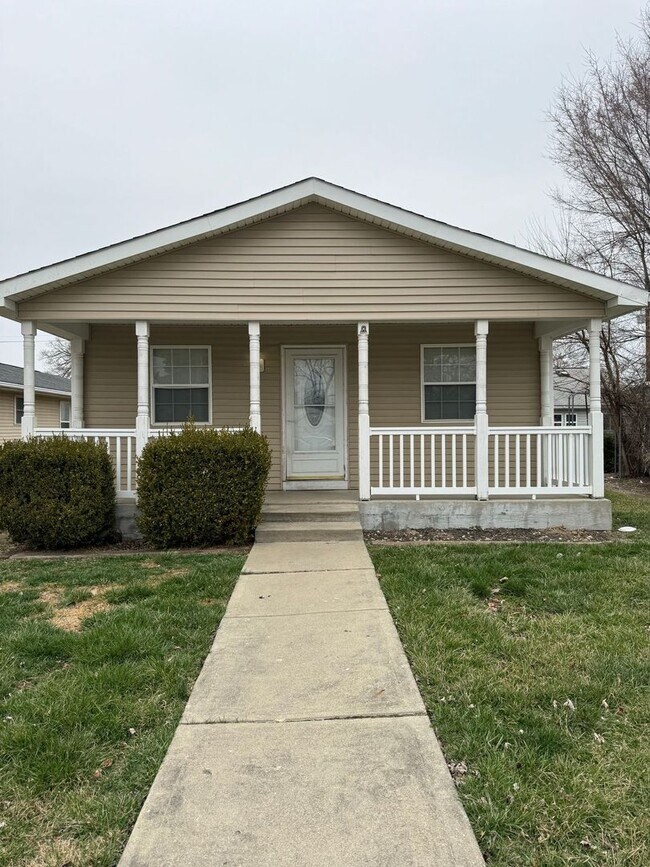Foto del edificio - Perry Twp - 3 bedroom home