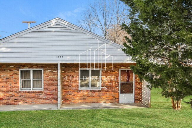 Building Photo - 2 Bedroom 1 Bath High Point Duplex
