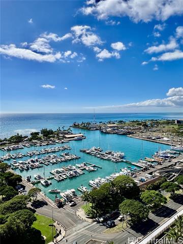 Building Photo - 1118 Ala Moana Blvd