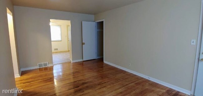 Building Photo - 6234 N 91st St