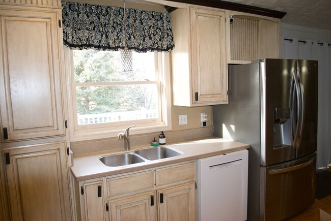 Building Photo - Beautiful 5 Bed 3 Bath Home in Rexburg, Idaho!