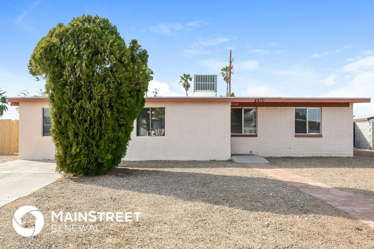 Primary Photo - 4870 S Rosette Pl