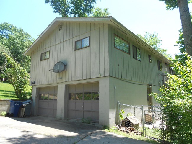Foto del edificio - 43 Briarwood Dr