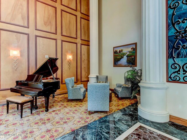 Foto del edificio - 400 E Bay St