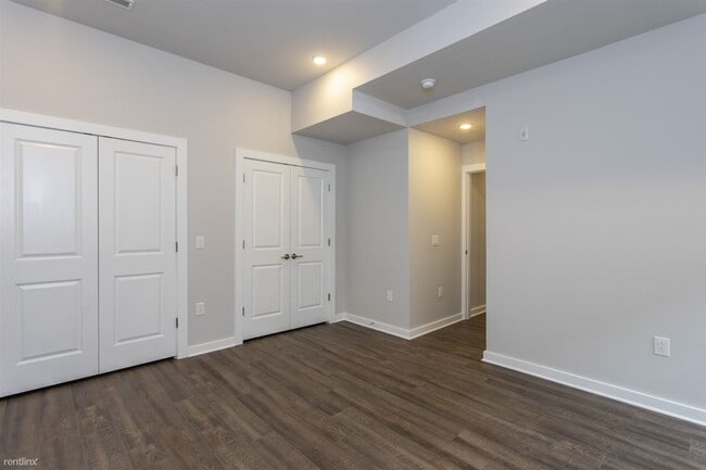 Building Photo - 1227 N 7th St