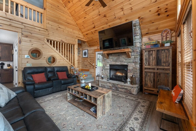 Foto del edificio - 49 Valley Dr