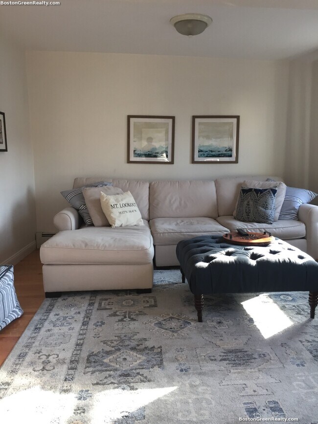 Foto del edificio - 652 Dorchester Ave
