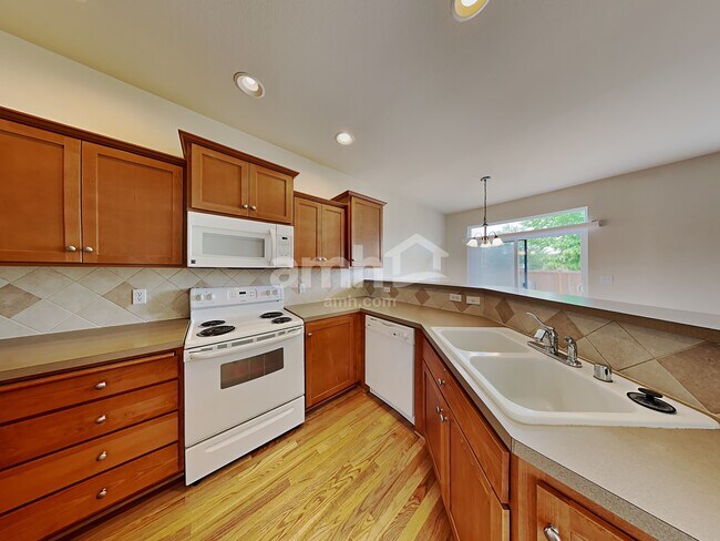 Foto del edificio - 11119 184th St E