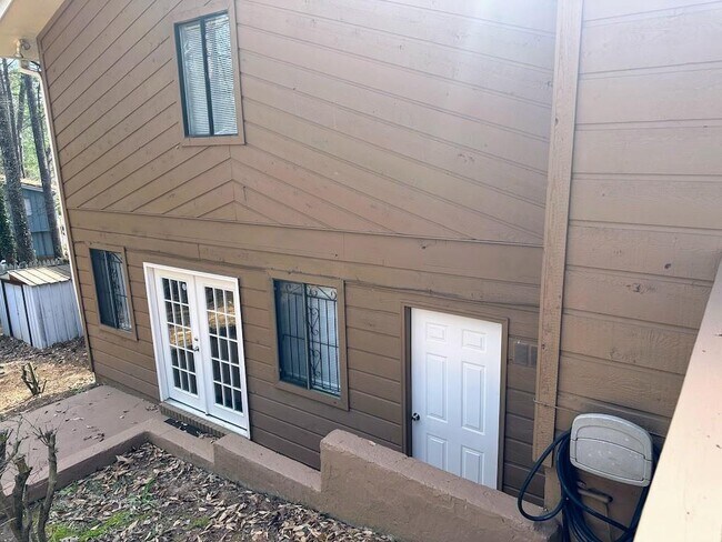 Building Photo - 4515 SW