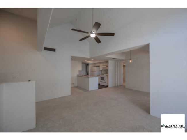 Building Photo - Experience Urban Living at its Finest in t...