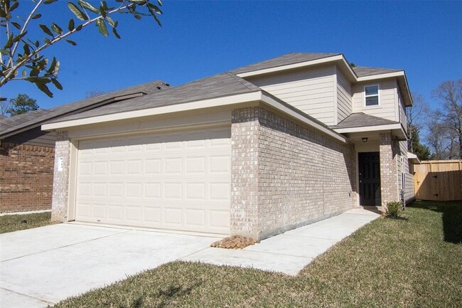 Building Photo - 384 Upper Creek Dr