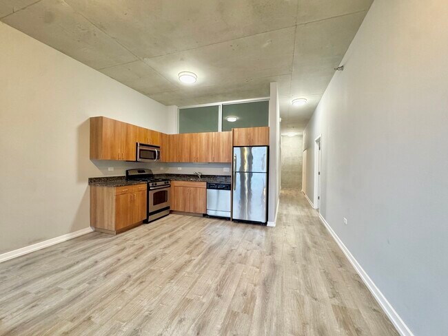 Foto del edificio - 235 W Van Buren St