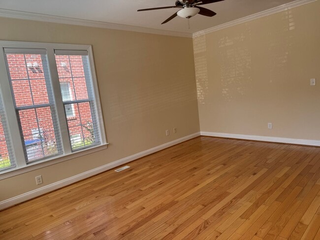 Building Photo - 3759 Savannah Way