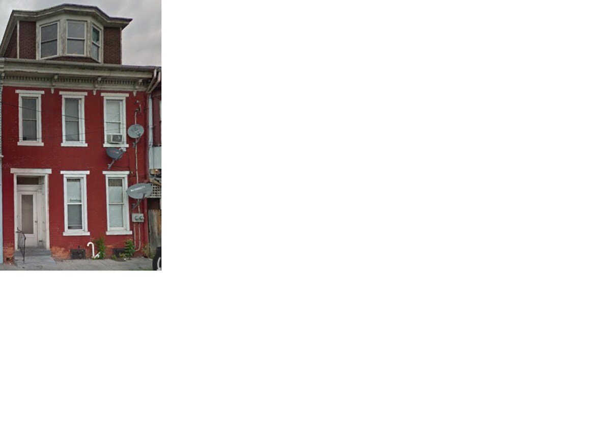 Primary Photo - 909 Chestnut St