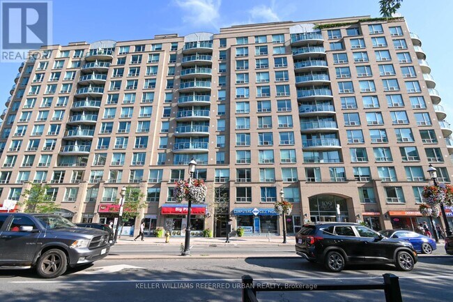 Photo du bâtiment - 109-109 Front St E