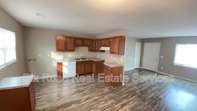 Photo - 10789 Sharondale Rd House