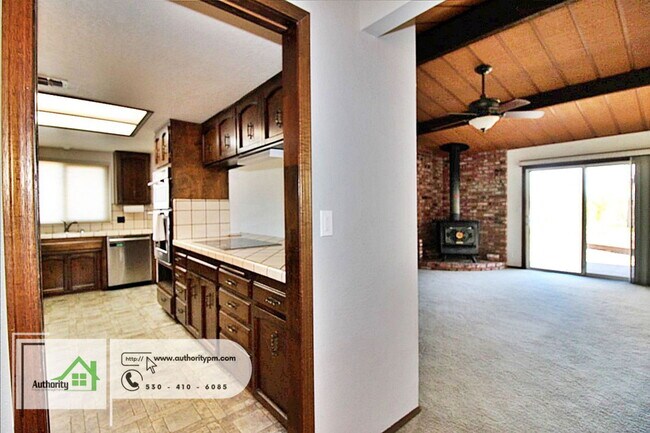 Foto del edificio - 20231 Margarita Ct E