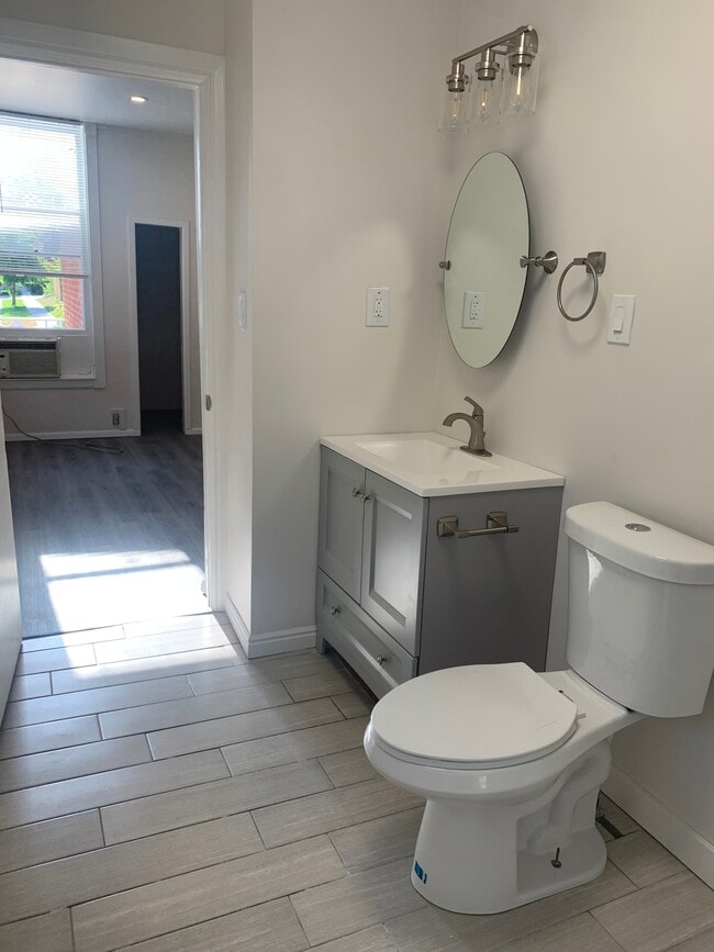 Bathroom - 1620 S 1000 E