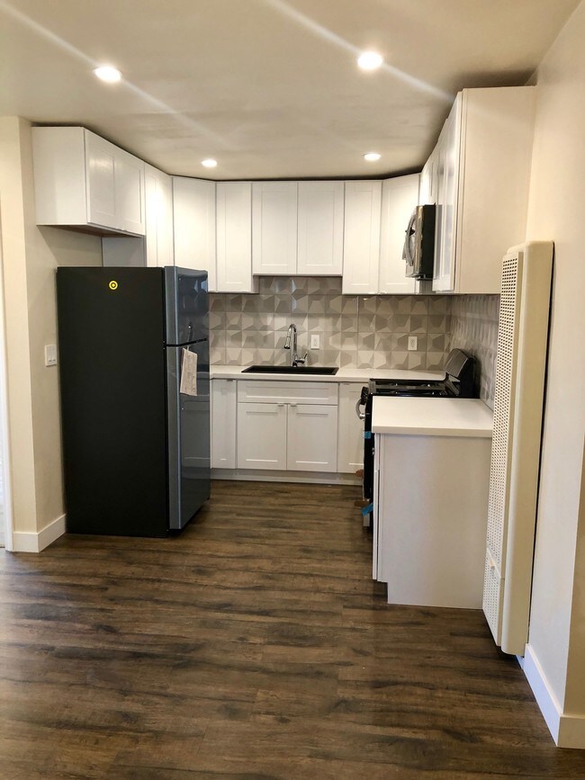 Foto del edificio - 2677 Orchard Ave