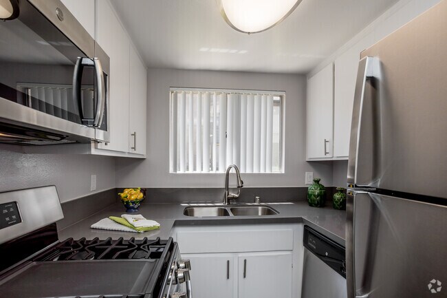 Interior Photo - Sage Canyon Apartments