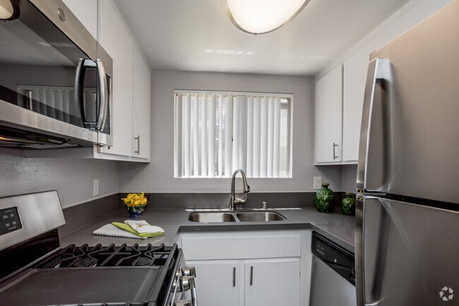 Interior Photo - Sage Canyon Apartments