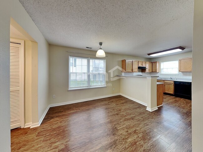 Foto del edificio - 11988 Cat Tail Ct