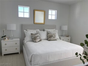 Building Photo - 16885 Fairgrove Way