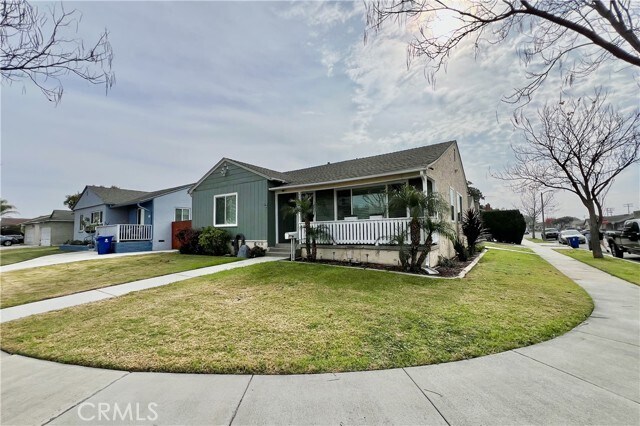 Building Photo - 2836 Silva St